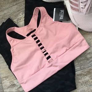 NWT! VICTORIA SPORT THE PLAYER!